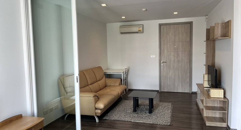For rent 1 bed condo in Phra Khanong, Bangkok