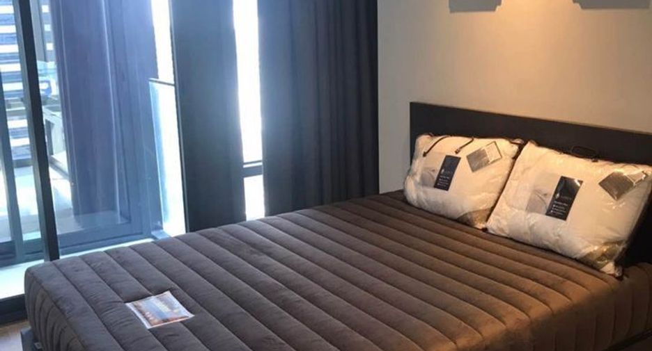 Wohnung zur Miete mit 2 Zimmer in Bang Rak, Bangkok