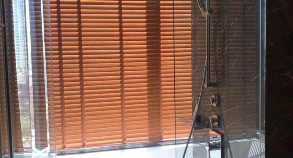 Wohnung zur Miete mit 2 Zimmer in Bang Rak, Bangkok