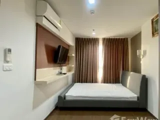 For rent 2 bedrooms condo in Phra Khanong, Bangkok