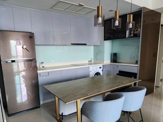 For rent 2 bedrooms condo in Yan Nawa, Bangkok