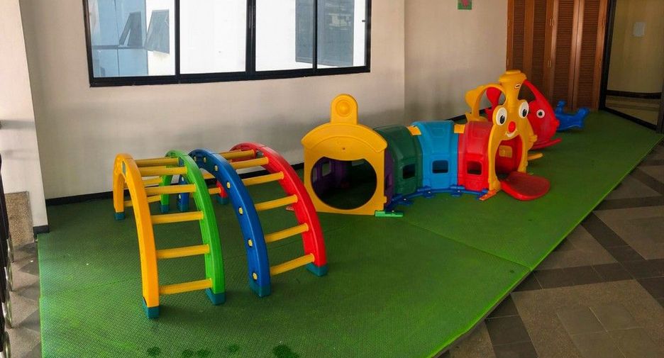 Wohnung zur Miete mit 2 Zimmer in Watthana, Bangkok