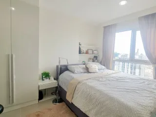 出租 2 卧室 公寓 在 Huai Khwang, 曼谷