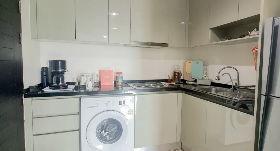 Wohnung zur Miete mit 2 Zimmer in Huai Khwang, Bangkok
