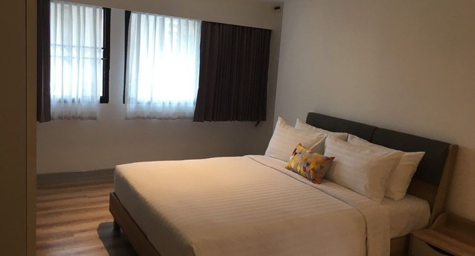 Condo en alquiler de 3 habitaciones en Watthana, Bangkok