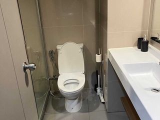 Аренда студия кондо в Пхра Кханонг, Бангкок