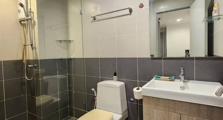 Wohnung zur Miete mit 1 Zimmer in Bangkok Noi, Bangkok