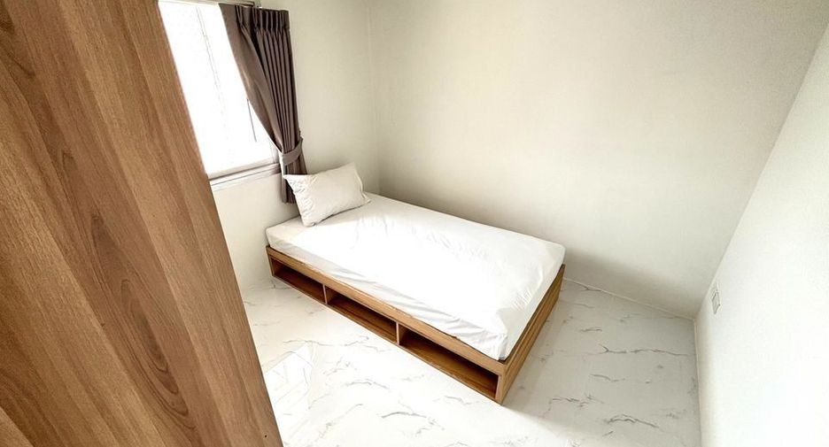 Wohnung zur Miete mit 2 Zimmer in Khlong Toei, Bangkok