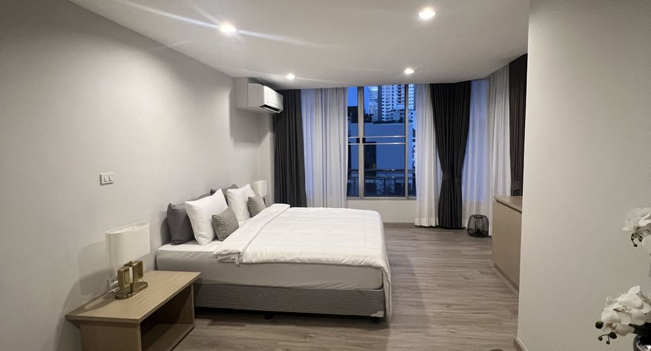 Wohnung zur Miete mit 3 Zimmer in Watthana, Bangkok