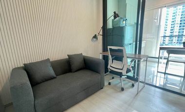 Wohnung zur Miete mit 1 Zimmer in Bang Phlat, Bangkok
