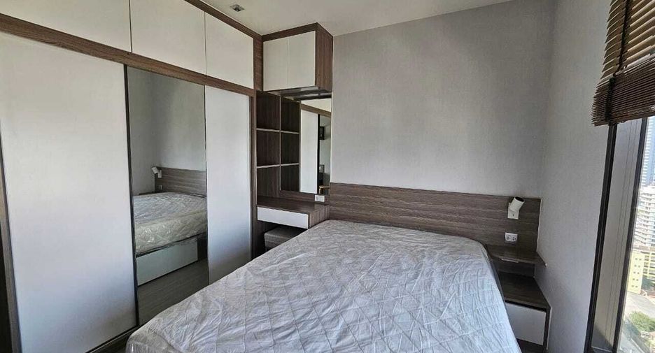 Wohnung zur Miete mit 1 Zimmer in Phra Khanong, Bangkok