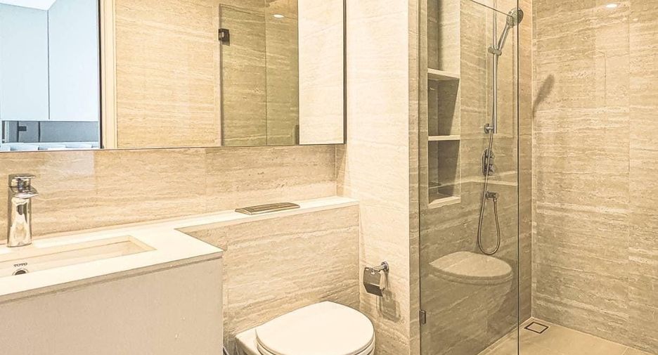 For rent 1 bed condo in Sathon, Bangkok