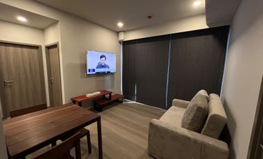 Condo en alquiler de 2 habitaciones en Bang Phli, Samut Prakan