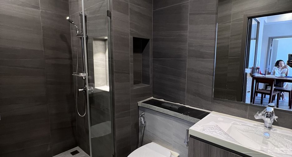 Condo en alquiler de 2 habitaciones en Bang Phli, Samut Prakan