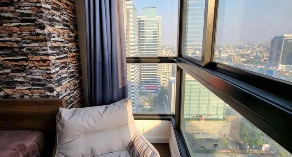 For rent 1 bed condo in Huai Khwang, Bangkok