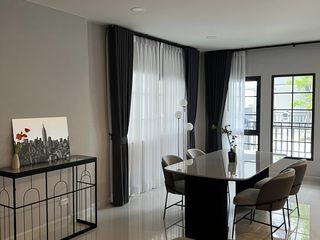 出租 4 卧室 独立屋 在 Bang Phli, Samut Prakan