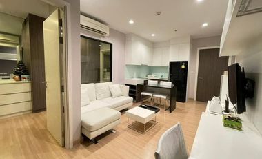Condo en alquiler de 1 habitaciones en Khlong San, Bangkok