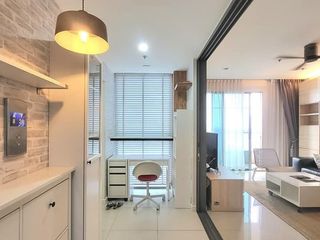 For rent 2 bedrooms condo in Yan Nawa, Bangkok