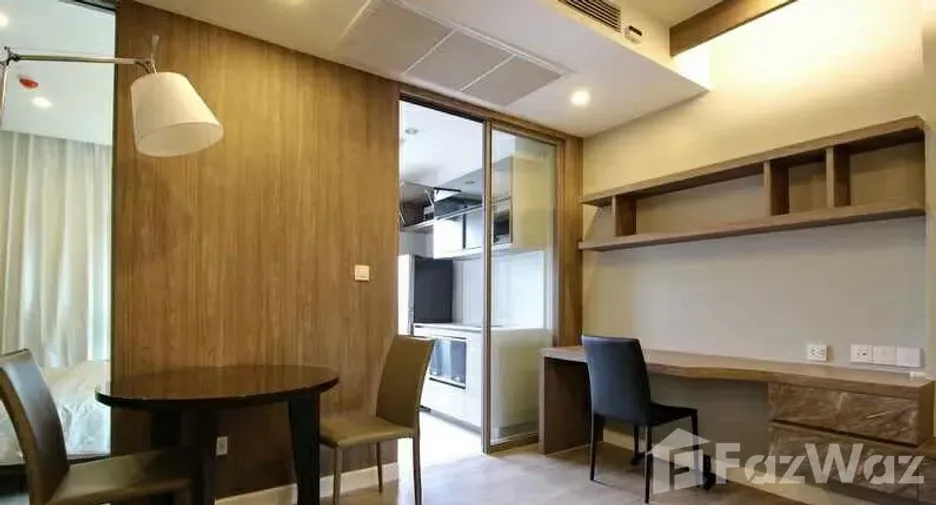 For rent 1 bed condo in Bang Rak, Bangkok
