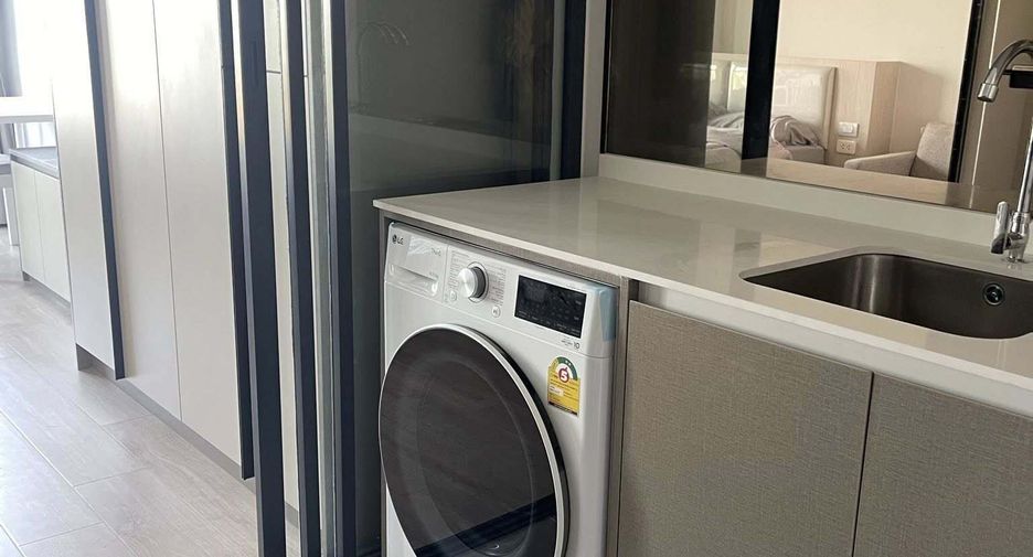 Condo en alquiler de estudio en Huai Khwang, Bangkok
