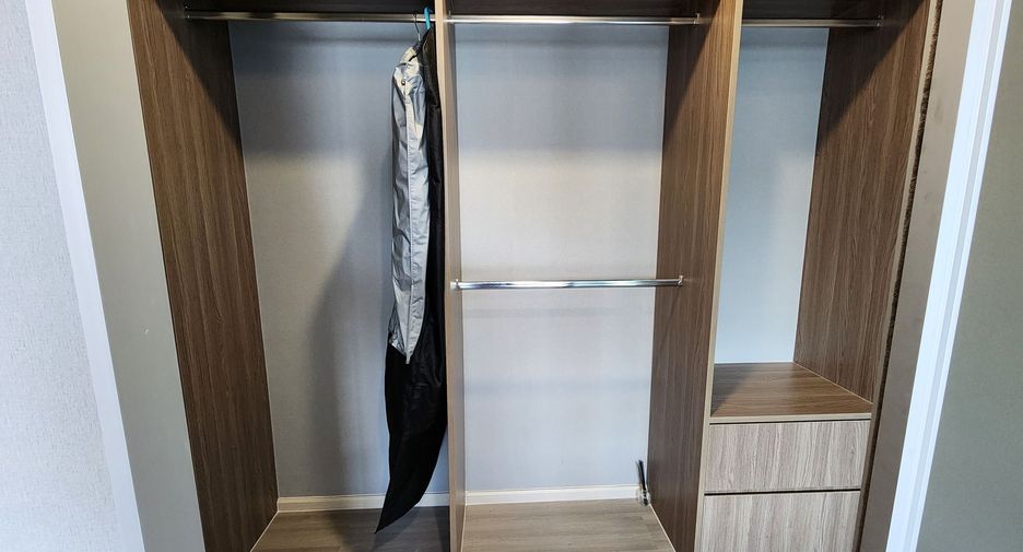 For rent 1 bed condo in Bang Phlat, Bangkok