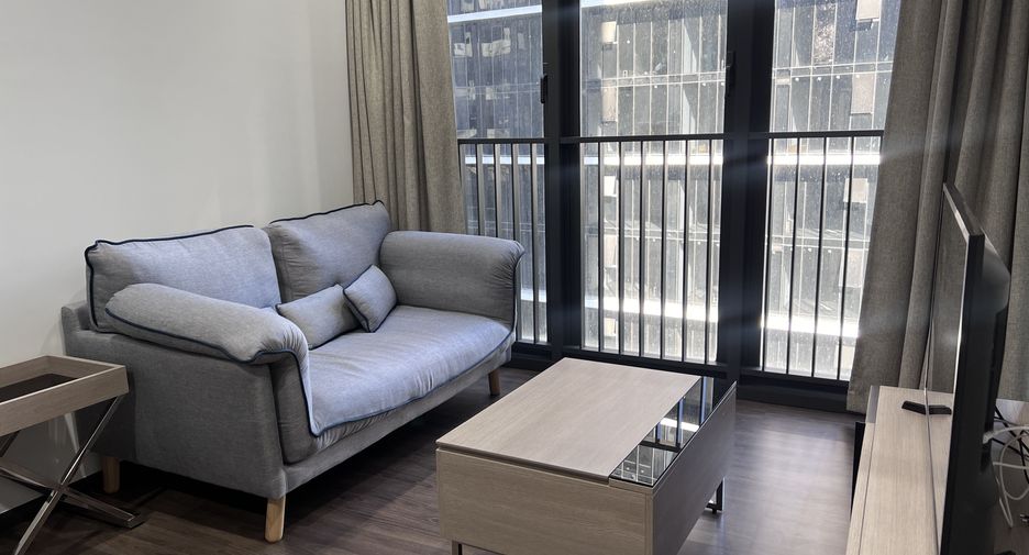 À louer 1 chambre condo à Huai Khwang, Bangkok