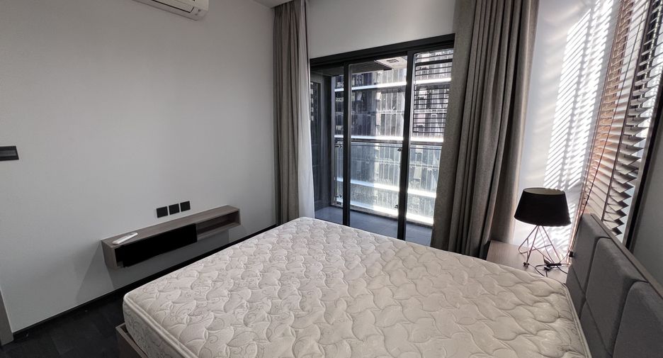 À louer 1 chambre condo à Huai Khwang, Bangkok