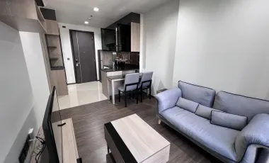 À louer 1 chambre condo à Huai Khwang, Bangkok