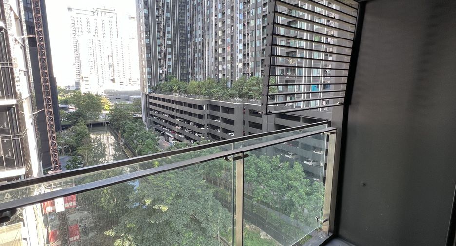 À louer 1 chambre condo à Huai Khwang, Bangkok