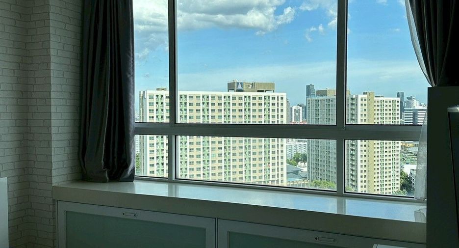 For rent 1 bed condo in Huai Khwang, Bangkok