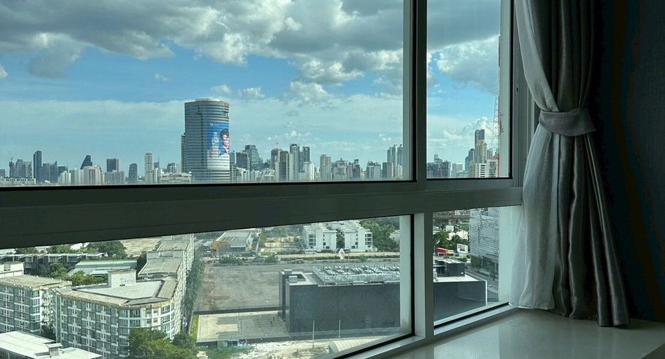 For rent 1 bed condo in Huai Khwang, Bangkok