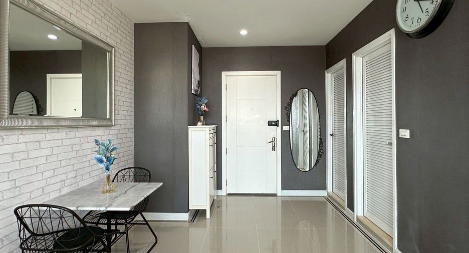 For rent 1 bed condo in Huai Khwang, Bangkok