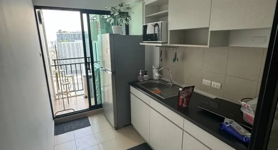 For rent 1 bed condo in Thon Buri, Bangkok