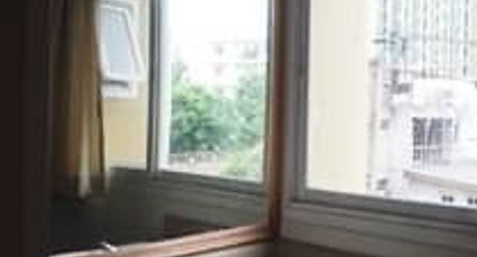 For rent 2 bedrooms apartment in Pathum Wan, Bangkok