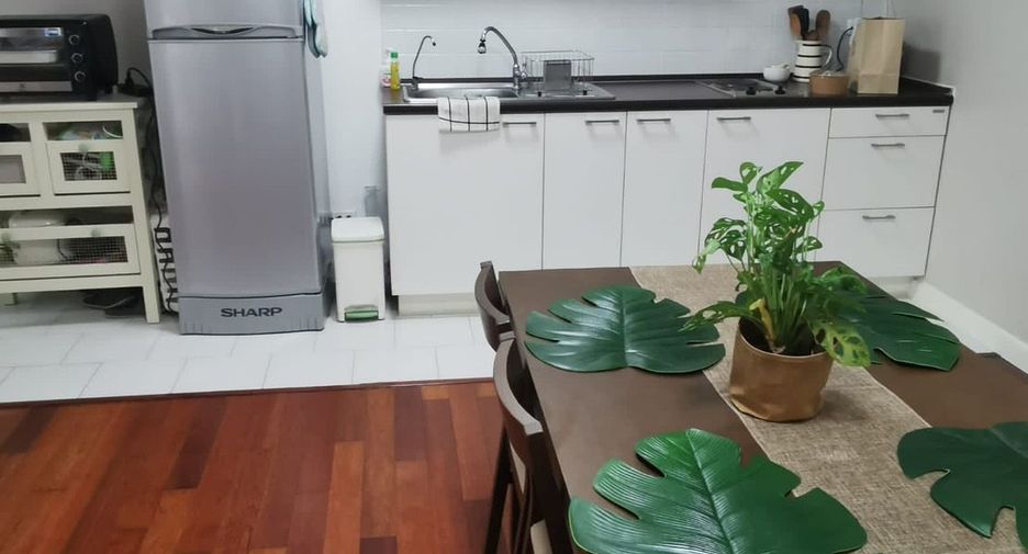 For rent 1 bed condo in Watthana, Bangkok