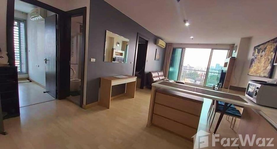 For rent 2 ベッドルーム condo in Huai Khwang, Bangkok