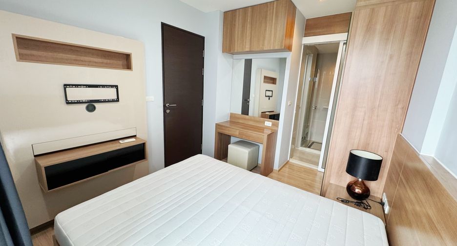 For rent 1 bed condo in Sathon, Bangkok