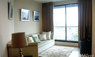Condo en alquiler de 2 habitaciones en Khlong Toei, Bangkok