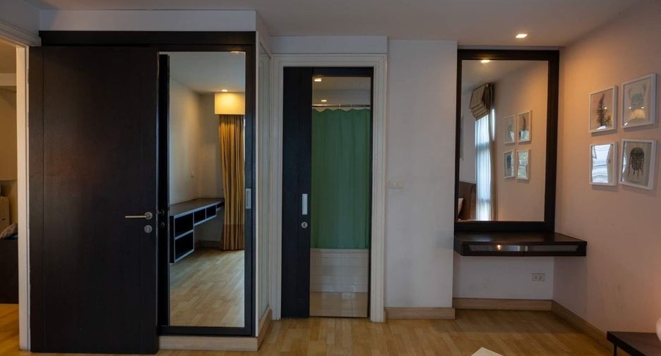 For rent 1 bed apartment in Watthana, Bangkok