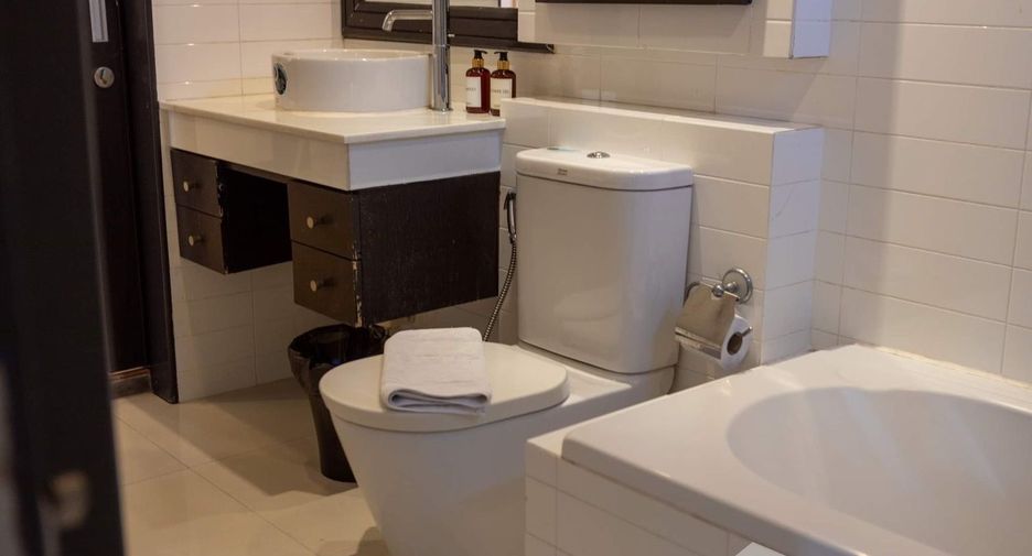 For rent 1 bed apartment in Watthana, Bangkok