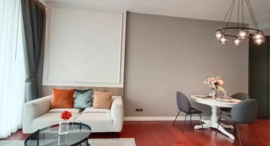 For rent 1 bed condo in Watthana, Bangkok