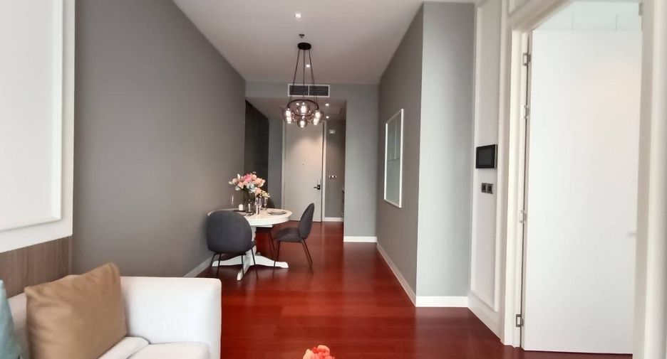 For rent 1 bed condo in Watthana, Bangkok