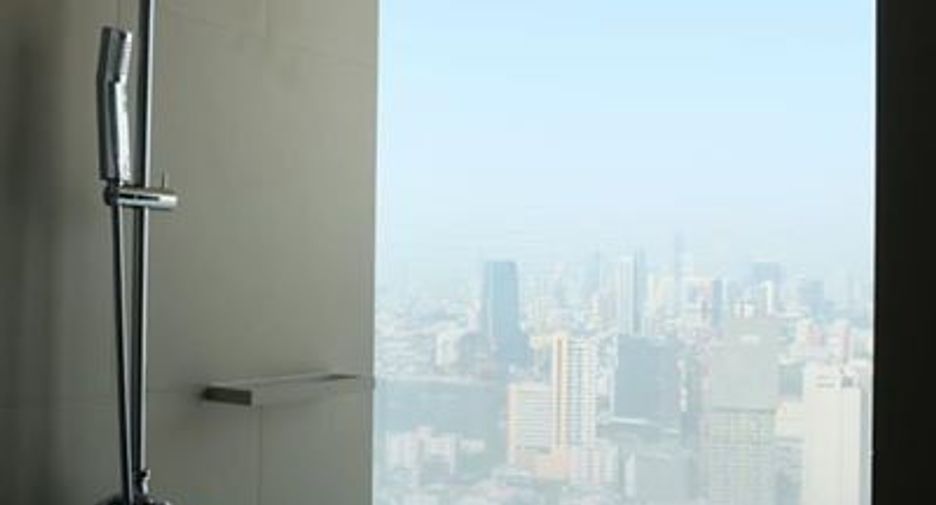 Condo en alquiler de 2 habitaciones en Khlong Toei, Bangkok