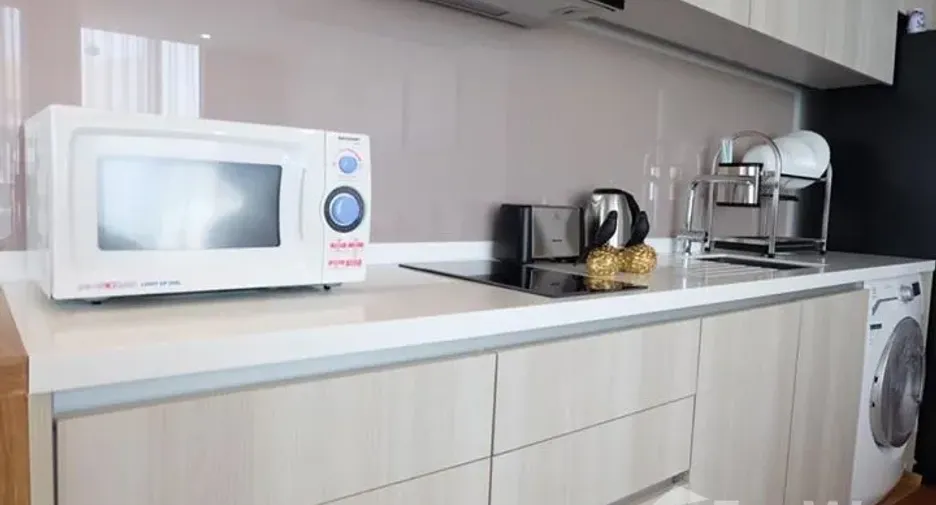 Condo en alquiler de 2 habitaciones en Khlong Toei, Bangkok