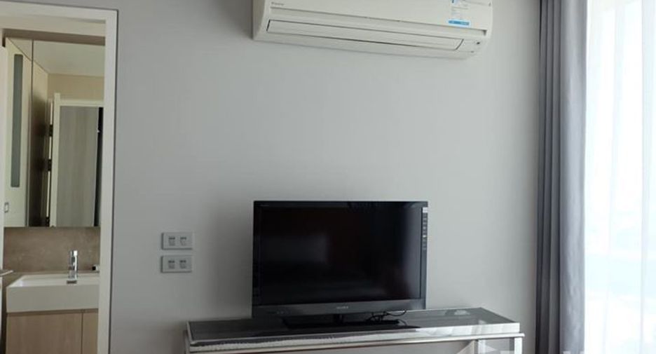 Condo en alquiler de 2 habitaciones en Khlong Toei, Bangkok