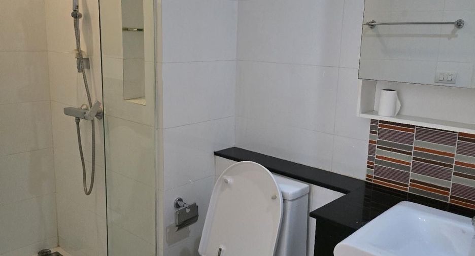 Condo en alquiler de 1 habitaciones en Bang Na, Bangkok