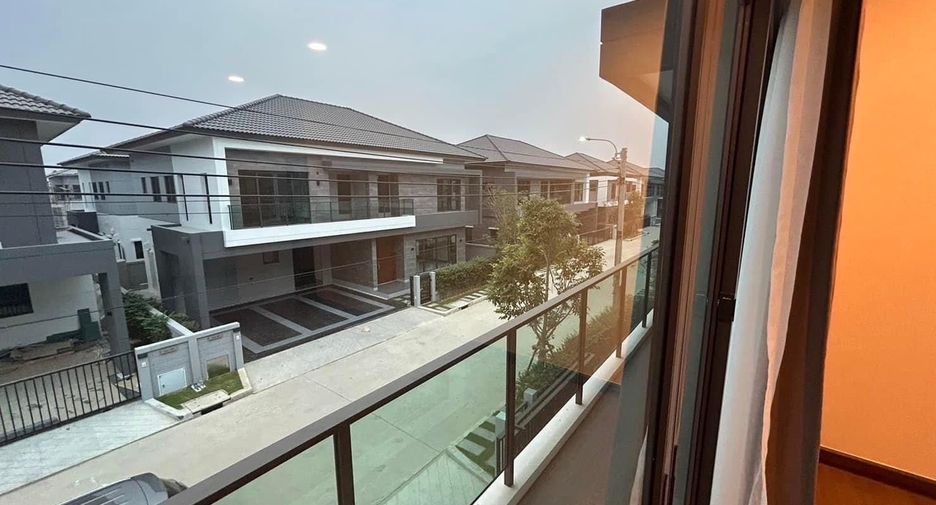 Casa en alquiler de 4 habitaciones en Bang Phli, Samut Prakan