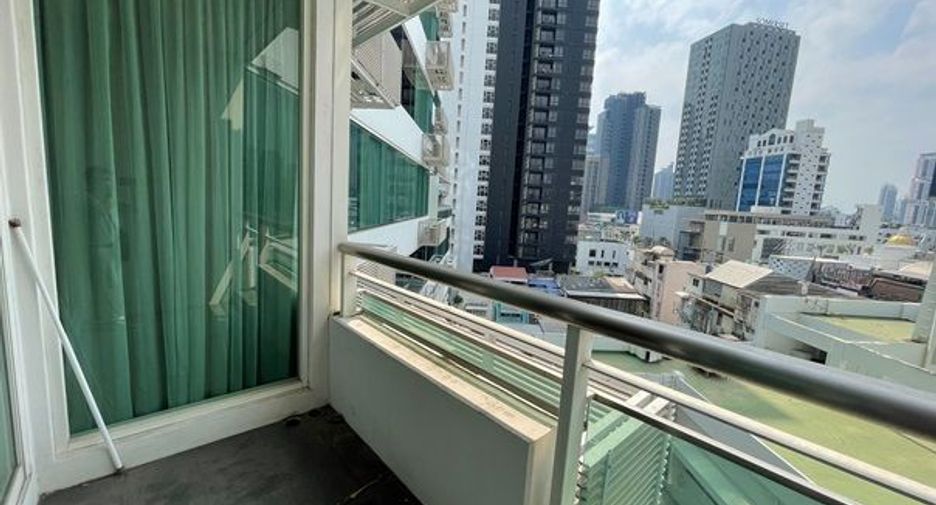 Condo en alquiler de 2 habitaciones en Watthana, Bangkok