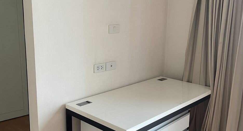 Apartment zur Miete mit 3 Zimmer in Khlong Toei, Bangkok