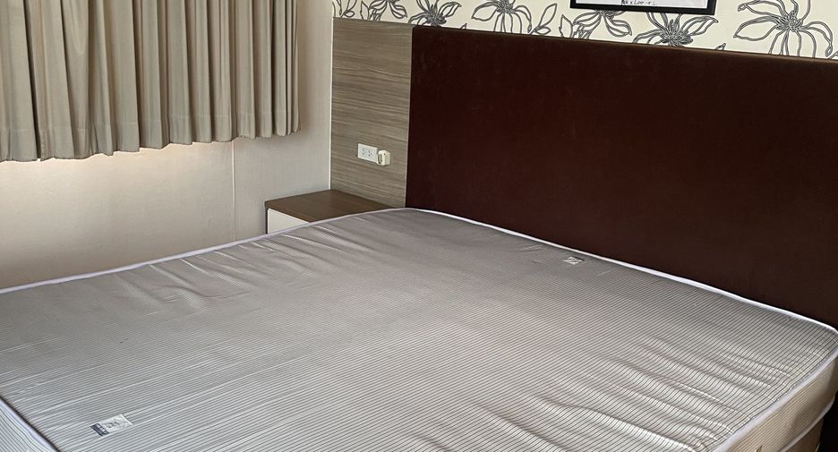 Apartment zur Miete mit 3 Zimmer in Khlong Toei, Bangkok